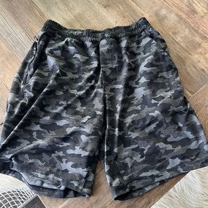 Mens Lululemon shorts